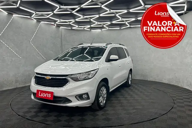 Carro Chevrolet Spin 2023 Premier 1.8 (Aut.)