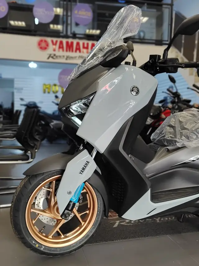 Moto Yamaha XMax 2026 300 Connected