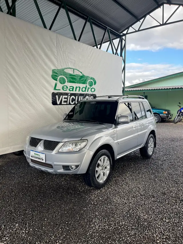 Carro Mitsubishi Pajero TR4 2011 2.0 16V 4x4 (Flex) (Aut)