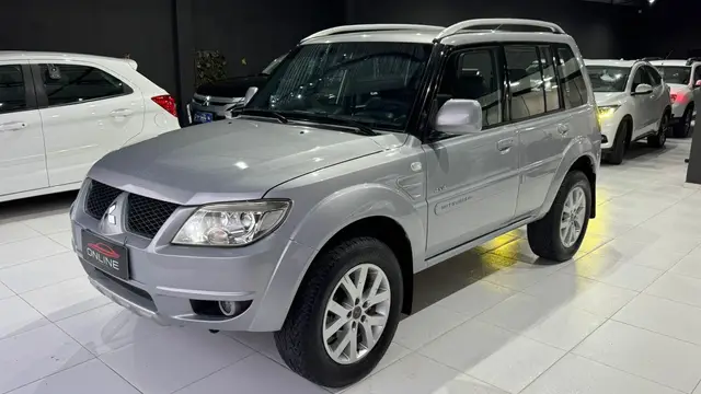 Carro Mitsubishi Pajero TR4 2011 2.0 16V 4x4 (Flex) (Aut)