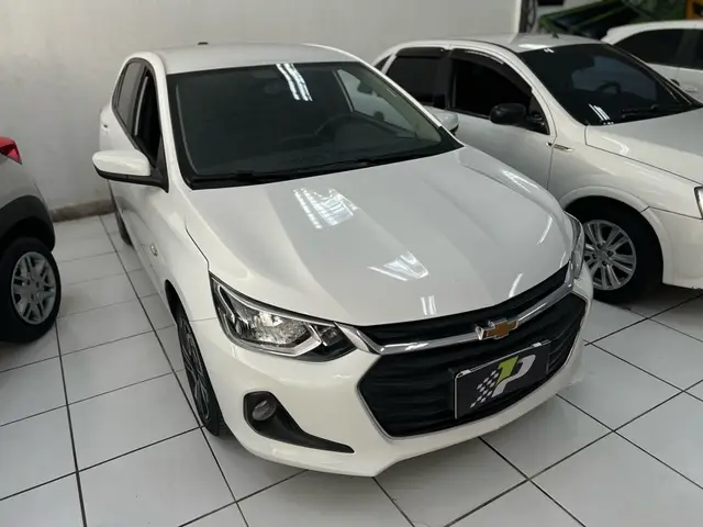 Carro Chevrolet Onix 2024 LT 1.0 Turbo