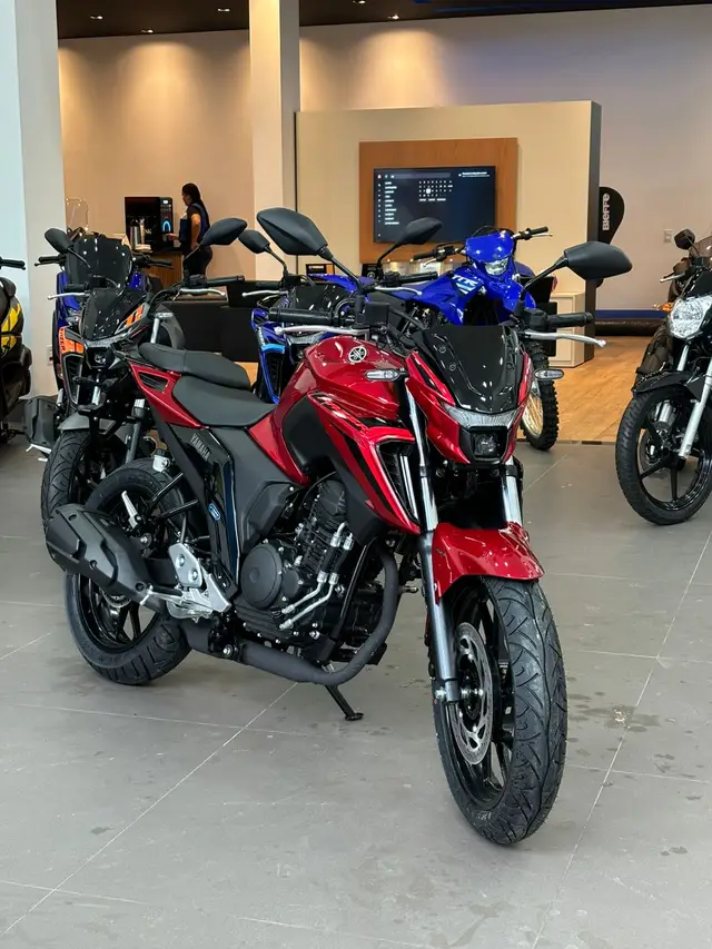 Moto Yamaha Fazer FZ25 2025 Connected