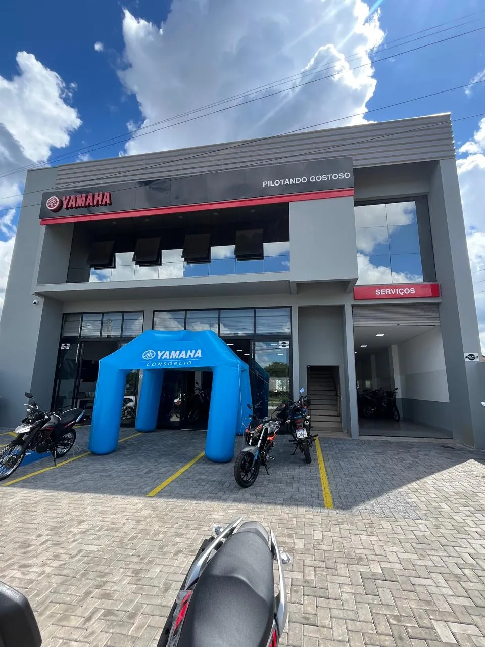 Fachada da loja Veículos à venda em PILOTANDO GOSTOSO - Sorriso - MT