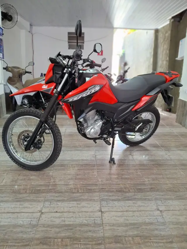 Moto Honda NXR 160 2025 Bros ABS