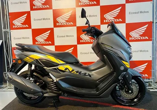 Moto Yamaha NMax 2023 Connected 160 ABS