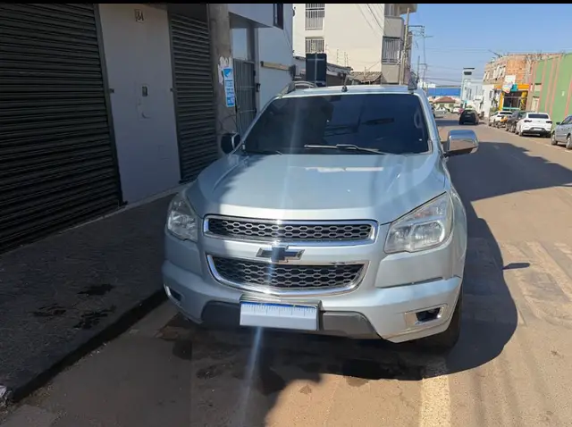 Carro Chevrolet S10 Cabine Dupla 2013 S10 LT 2.4 4x2 (Cab Dupla) (Flex)