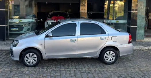 Carro Toyota Etios Sedan 2020 X 1.5 (Flex)