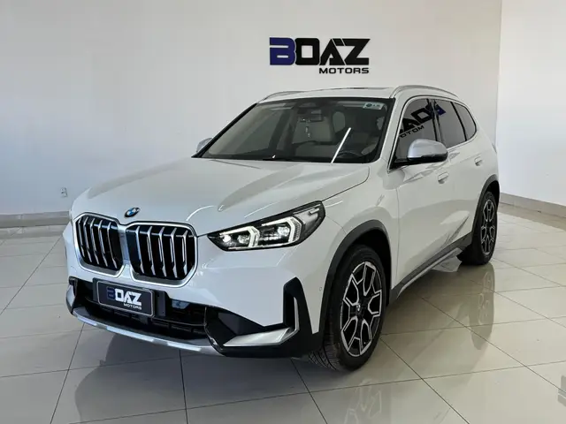 Carro BMW X1 2023 sDrive20i X Line 2.0 Turbo (Aut.)