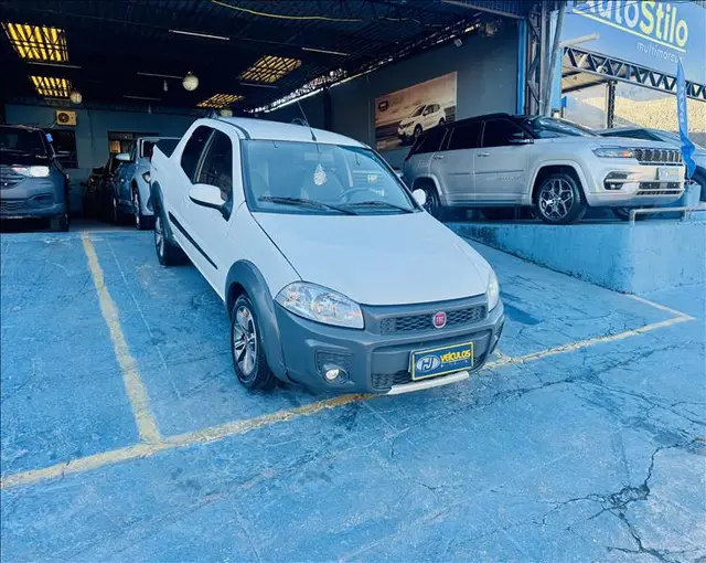 Carro Fiat Strada 2019 1.4 CD Freedom