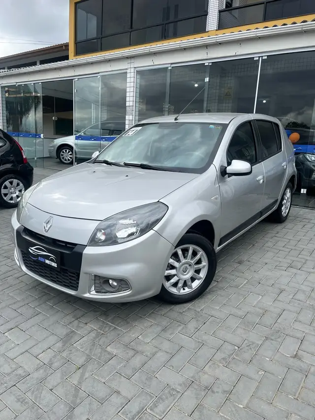 Carro Renault Sandero 2014 Privilege 1.6 16V (Flex)(aut)