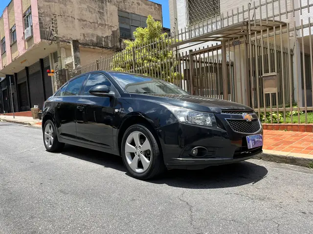 Carro Chevrolet Cruze 2014 LT 1.8 16V Ecotec (Flex)