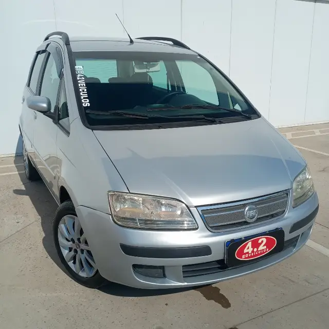 Carro Fiat Idea 2008 ELX 1.4 (Flex)
