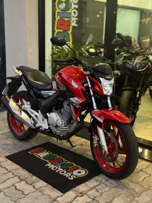 Moto Honda CB 250F Twister 2021 (CBS)
