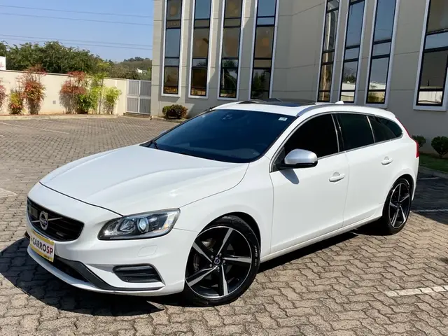 Carro Volvo V60 2014 T6 3.0 R-Design AWD