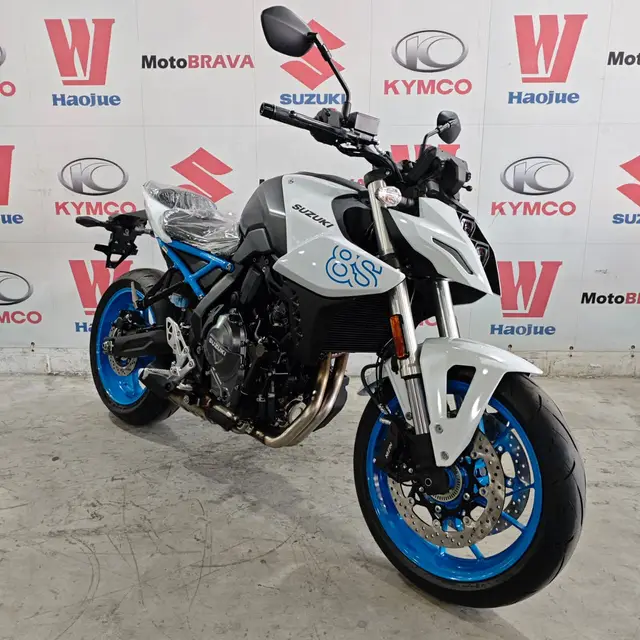 Moto Suzuki GSX-8S 2025 776 cc