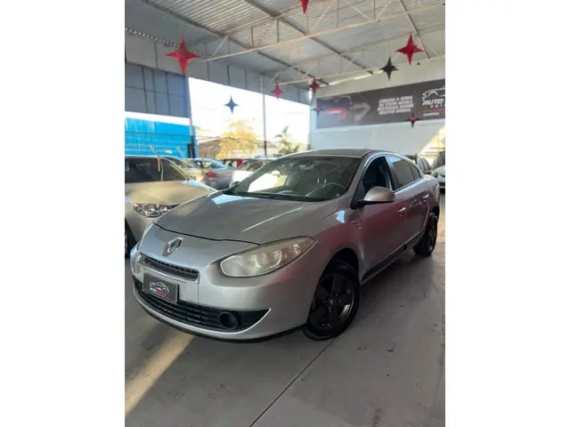 Carro Renault Fluence 2014 1.6 16V Expression (Flex)