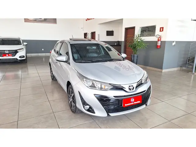 Carro Toyota Yaris 2019 1.5 XLS CVT (Flex)