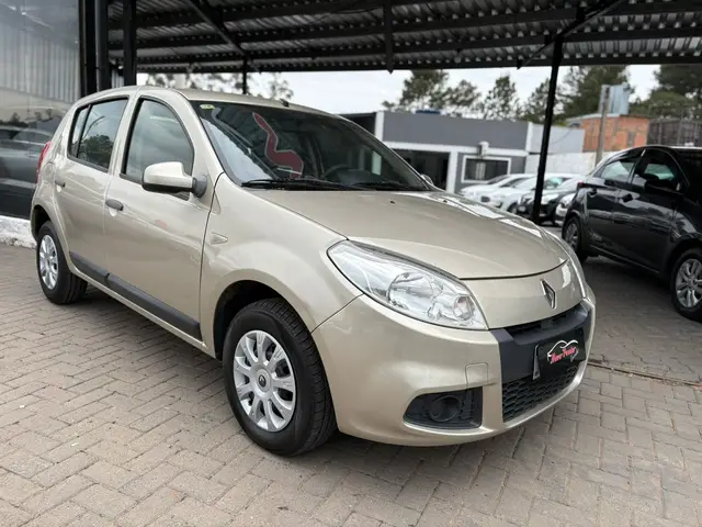 Carro Renault Sandero 2012 Expression 1.0 16V (flex)