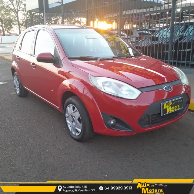 Carro Ford Fiesta Hatch 2014 SE 1.6