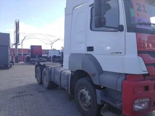 Caminhão Mercedes-Benz Axor 2021 3344 S/33 6X4E5