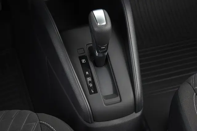 Carro Nissan Kicks 2025 Sense 1.0