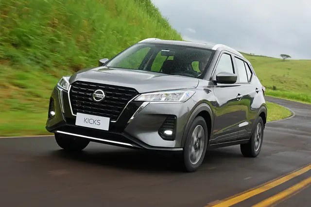 Carro Nissan Kicks Play 2025 Sense