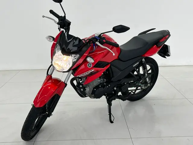 Moto Yamaha YS 150 Fazer 2025 SED