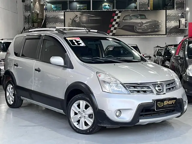 Carro Nissan Livina 2013 X-Gear SL 1.8 16V (flex) (aut)
