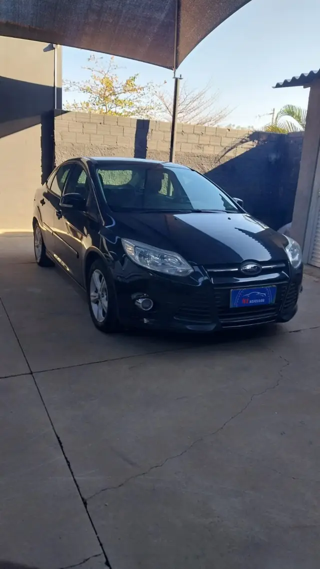 Carro Ford Focus Sedan 2014 S 1.6 16V TiVCT