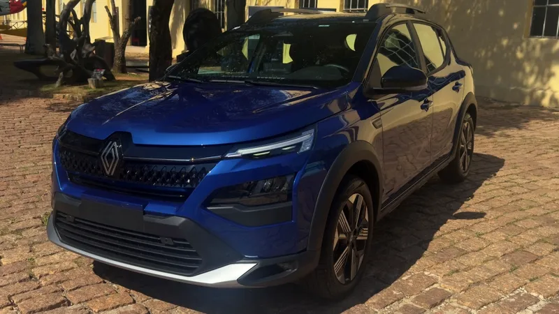 Renault Kardian 2026 troca central e fica R$ 4 mil mais caro; veja 7 novidades