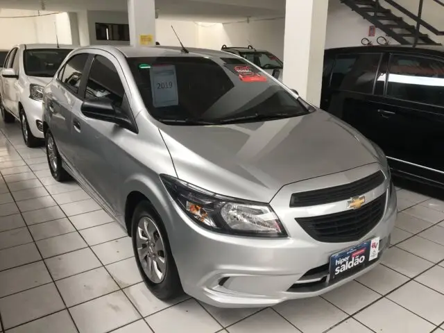 Carro Chevrolet Onix 2019 1.0 Joy SPE/4