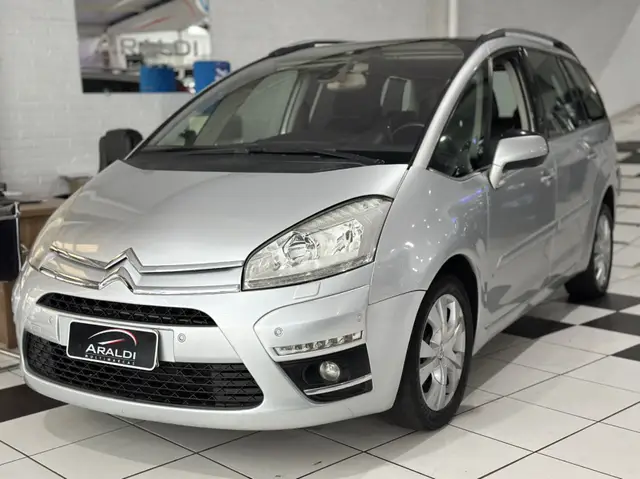 Carro Citroën Grand C4 Picasso 2011 Exclusive 2.0i 16V (aut)