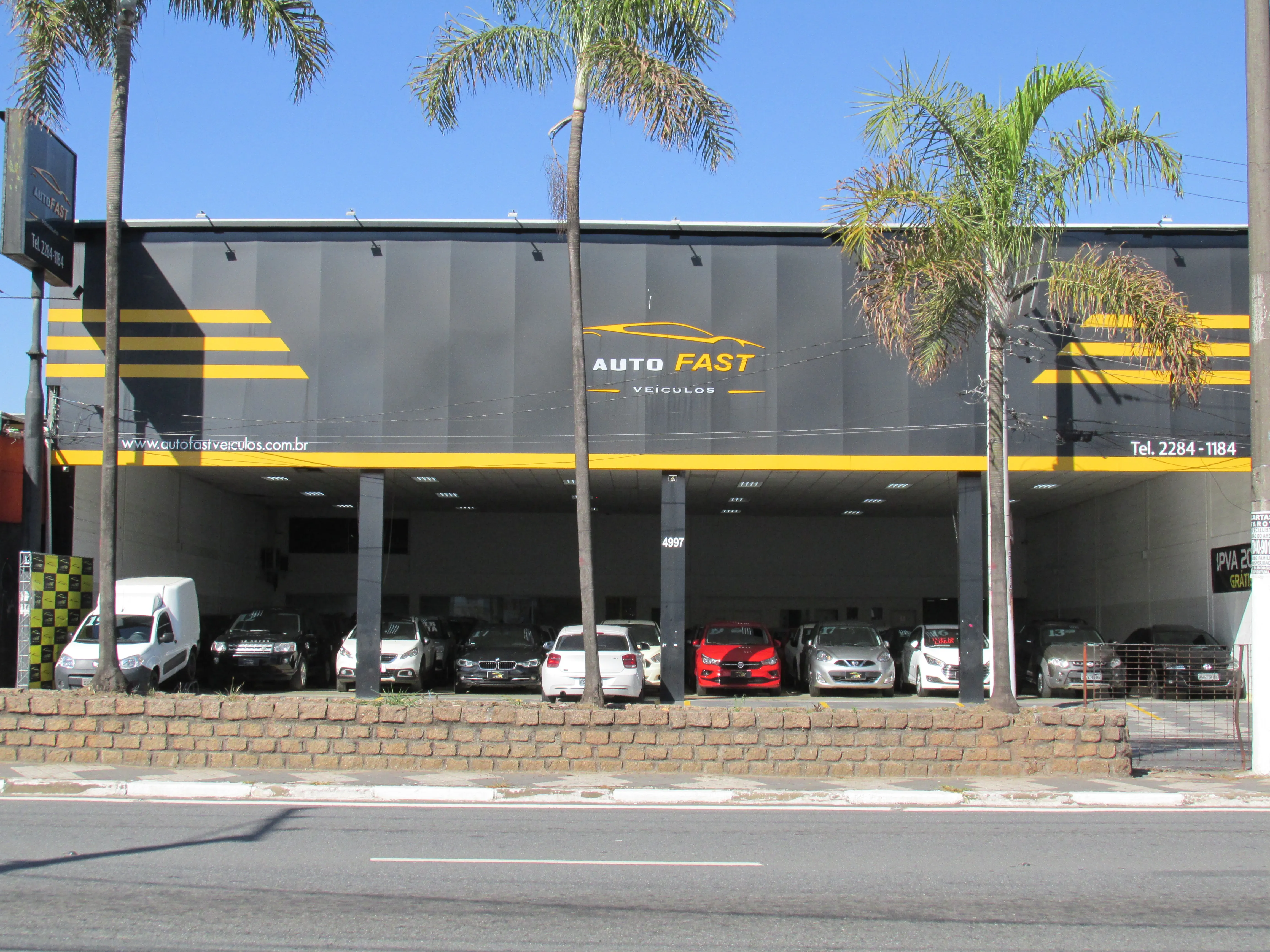 Fachada da loja AUTO FAST VEICULOS - Osasco - SP