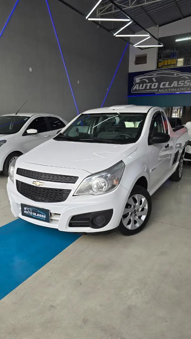 Carro Chevrolet Montana 2019 LS 1.4 (Flex)