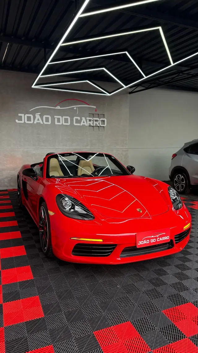Carro Porsche 718 Boxster 2018 Boxster 2.0