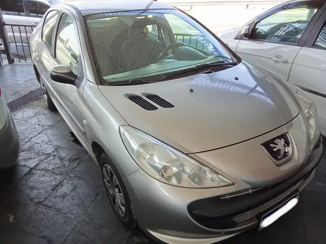 Carro Peugeot 207 Sedan 2011 207 Passion XR 1.4 8V (flex)