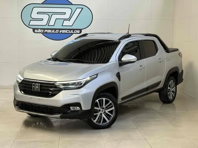 Carro Fiat Strada 2023 Volcano 1.3 8V CD AT