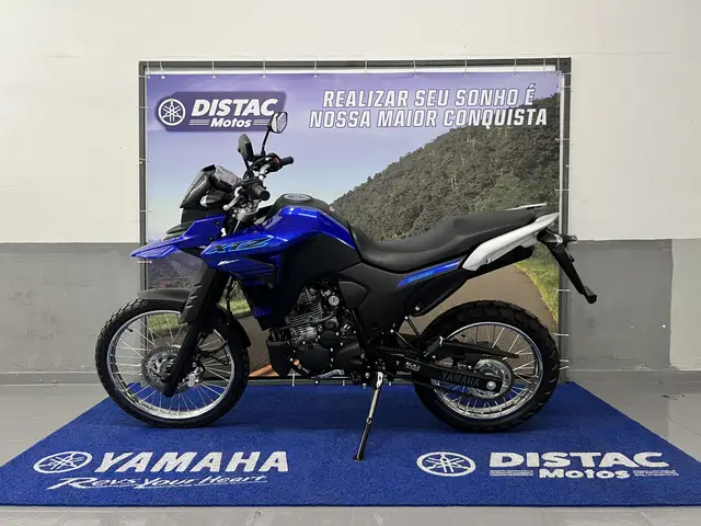 Moto Yamaha XTZ 250 Lander 2025 Connected
