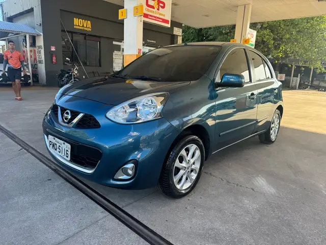 Carro Nissan March 2015 1.0 12V SV (Flex)
