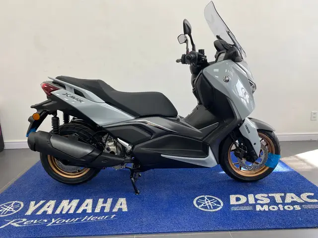 Moto Yamaha XMax 2026 300 Connected
