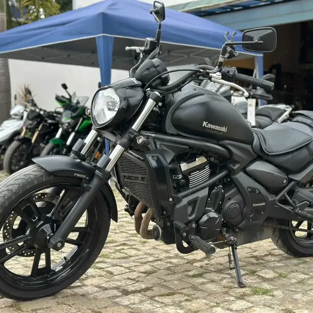 Moto Kawasaki Vulcan 2021 S 650