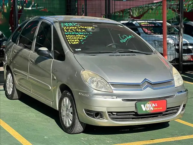 Carro Citroën Xsara Picasso 2012 GLX 1.6 16V (flex)
