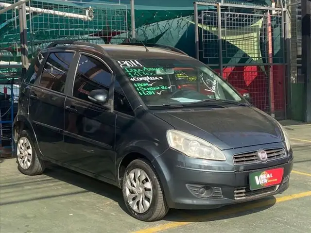 Carro Fiat Idea 2011 Attractive 1.4 8V (Flex)