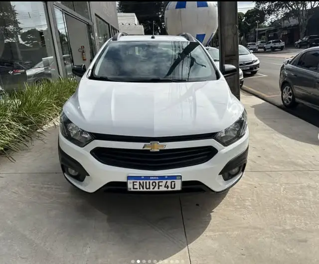 Carro Chevrolet Onix 2019 1.4 Activ SPE/4