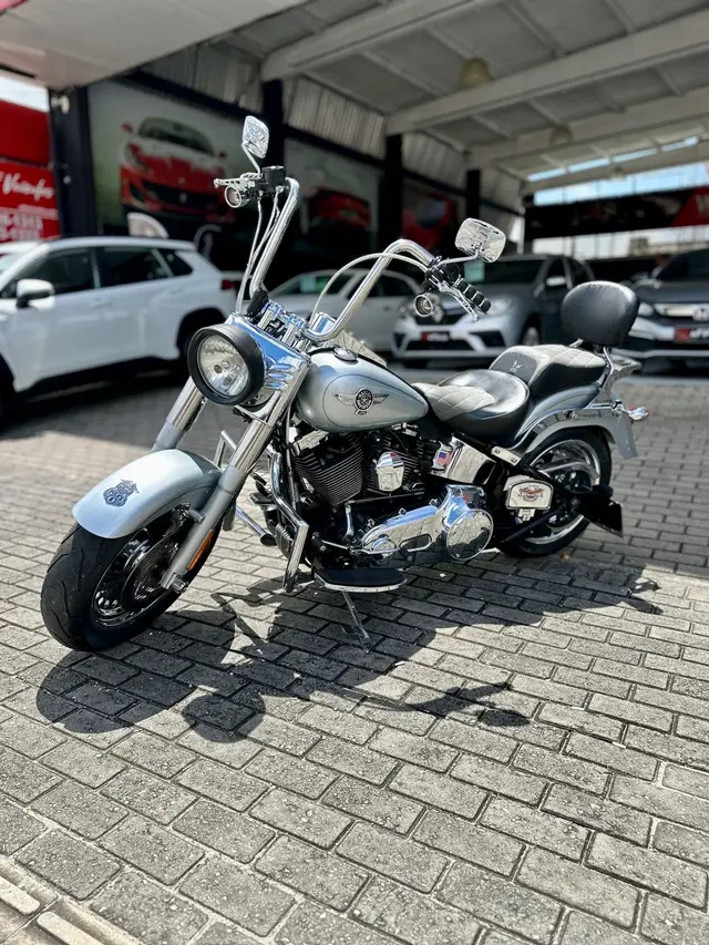 Moto Harley-Davidson Fat Boy FLSTF 2014 Fat Boy FLSTF