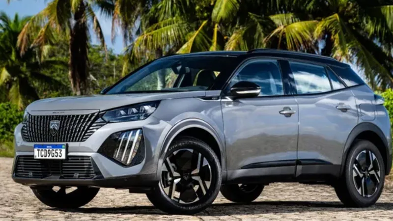 Peugeot 208 e 2008 serão híbridos como Fastback e Pulse em breve