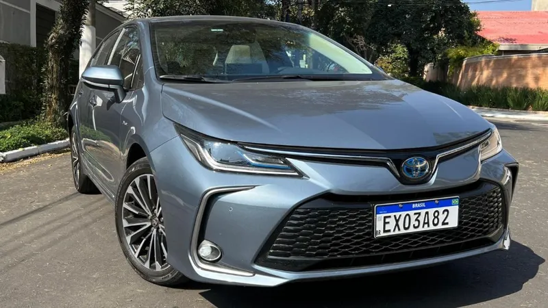Toyota Corolla híbrido usado faz 16 km/l na cidade a preço de VW Tera Comfort 0km