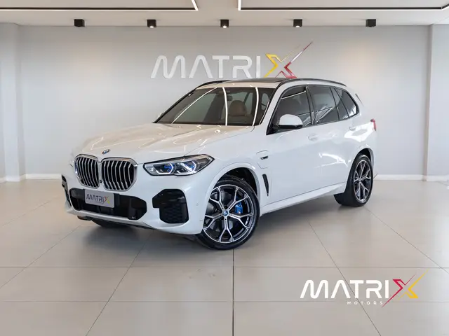 Carro BMW X5 2022 xDrive45e M Sport 3.0 Híbrido (Aut)