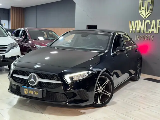 Carro Mercedes-Benz A 200 2020 Advance 1.3 CGI gasolina  (Aut)