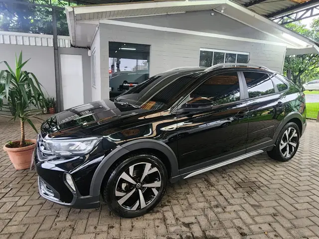 Carro Volkswagen Nivus 2021 Highline 1.0 Turbo (Aut.)